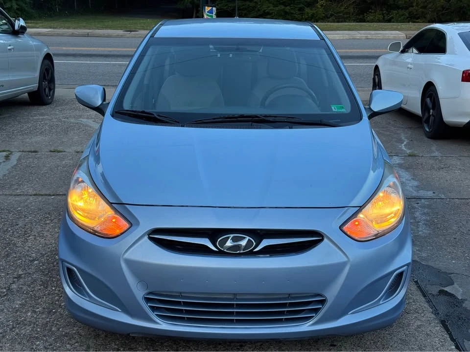 2012 Hyundai Accent - Image 5 of 20