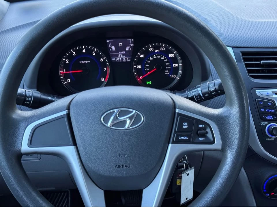 2012 Hyundai Accent - Image 11 of 20