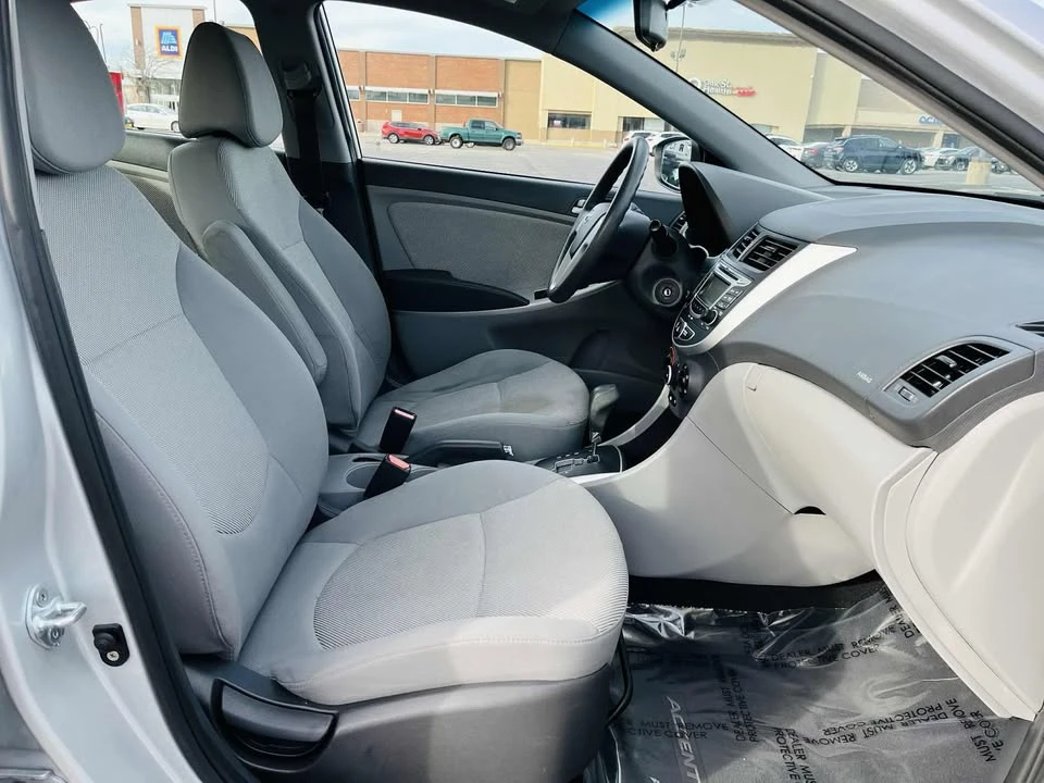 2012 Hyundai Accent - Image 14 of 16