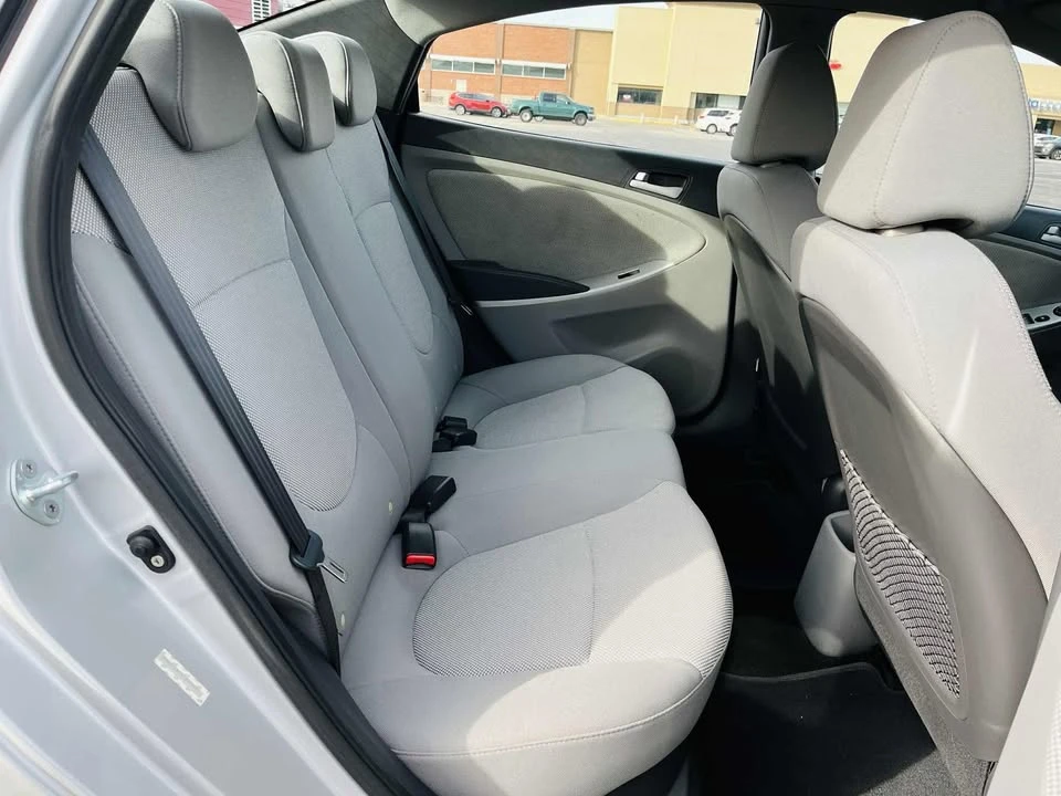 2012 Hyundai Accent - Image 16 of 16