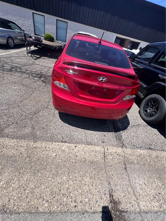 2012 Hyundai Accent - Image 4 of 5