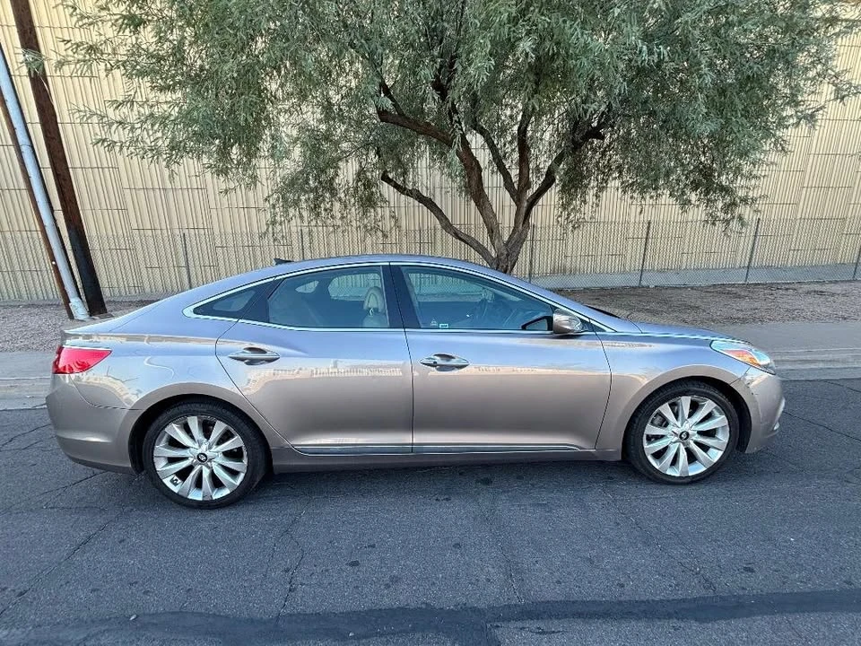 2012 Hyundai Azera - Image 7 of 13