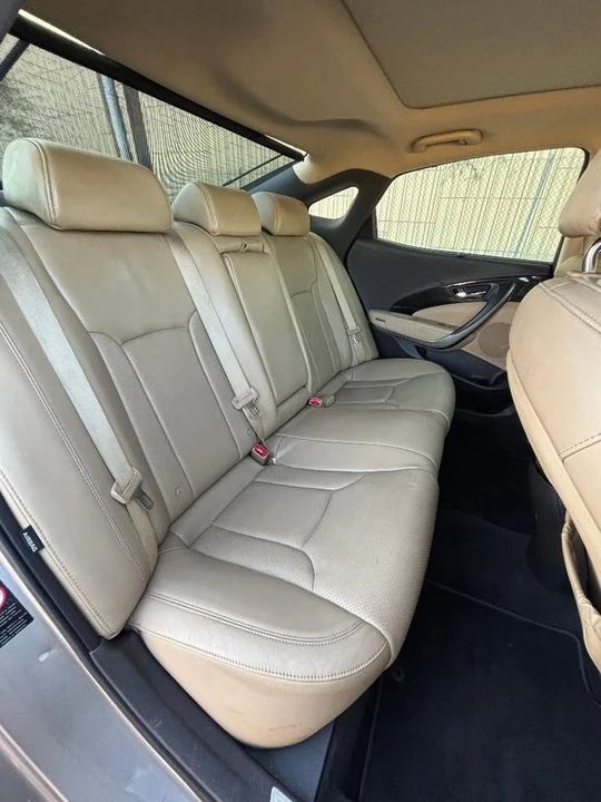 2012 Hyundai Azera - Image 12 of 13