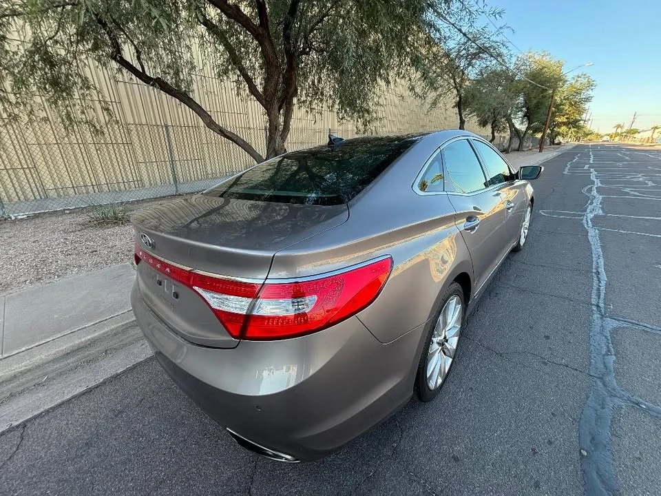 2012 Hyundai Azera - Image 6 of 13