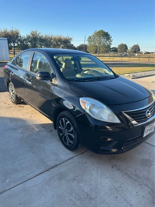 2012 Hyundai Azera - Image 11 of 17