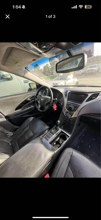 2012 Hyundai Azera - Image 2 of 2