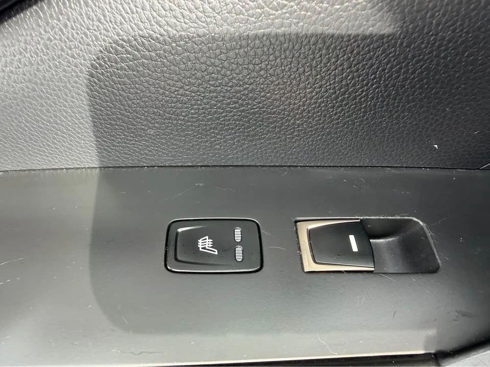 2012 Hyundai Azera - Image 18 of 20