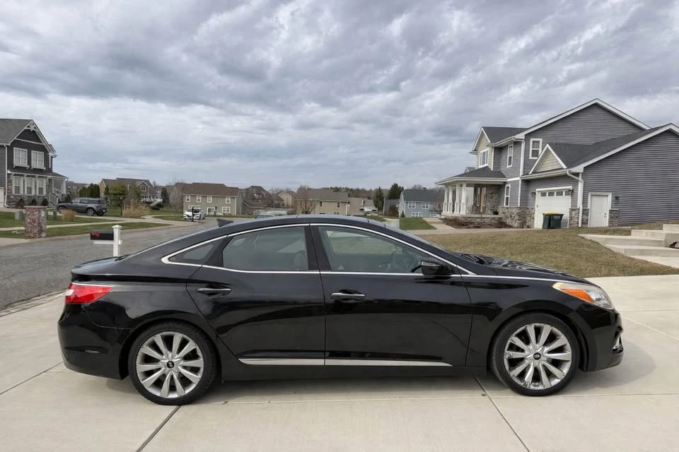 2012 Hyundai Azera - Image 6 of 20