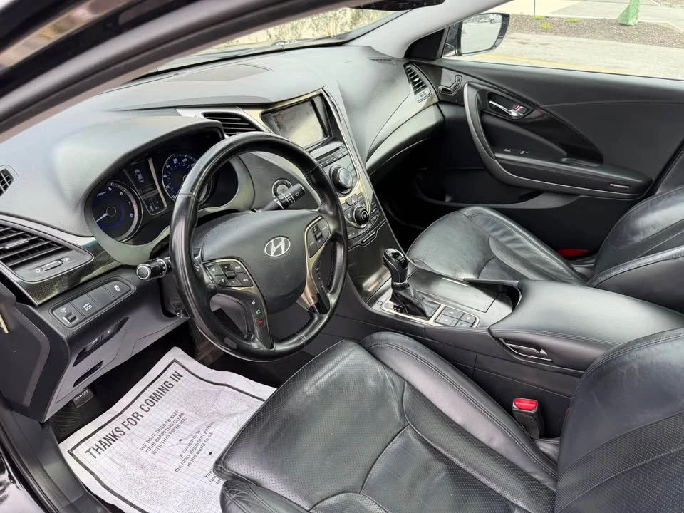 2012 Hyundai Azera - Image 10 of 20