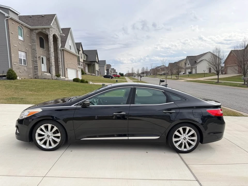 2012 Hyundai Azera - Image 2 of 20