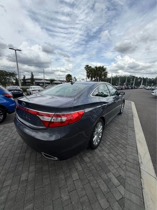 2012 Hyundai Azera - Image 3 of 18