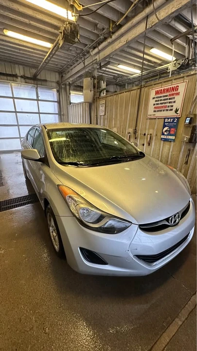 2012 Hyundai Elantra - Image 7 of 9