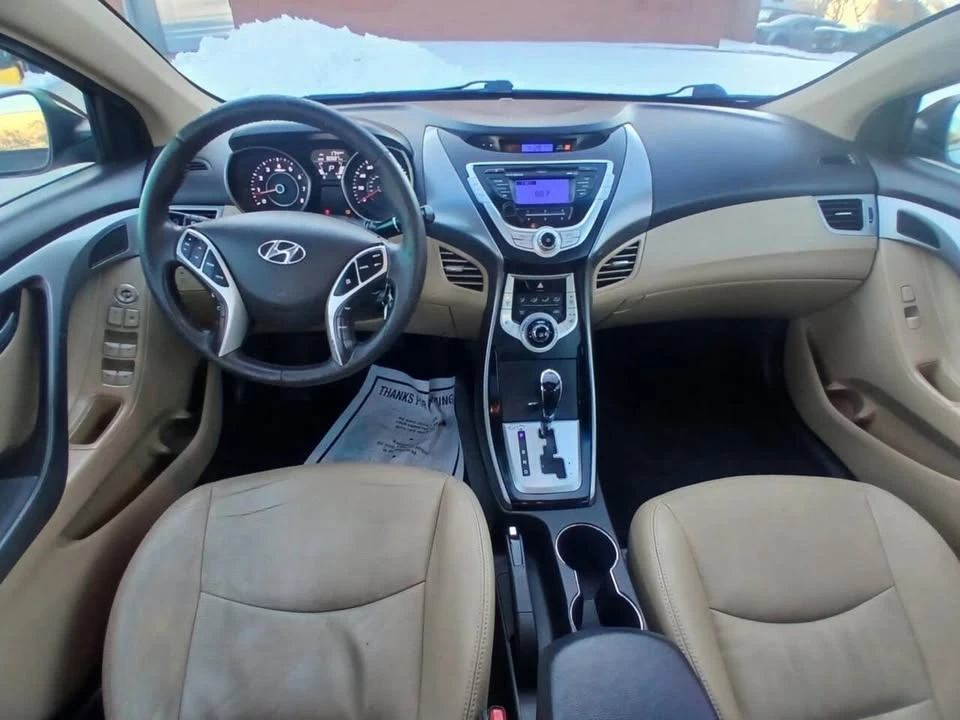 2012 Hyundai Elantra - Image 19 of 20