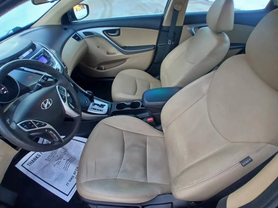 2012 Hyundai Elantra - Image 17 of 20