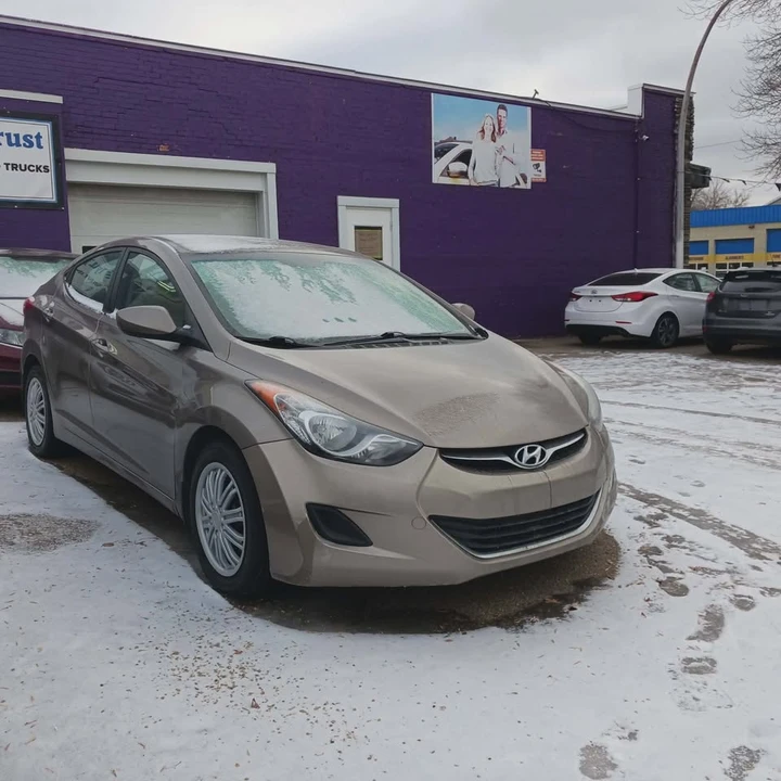 2012 Hyundai Elantra - Image 5 of 11