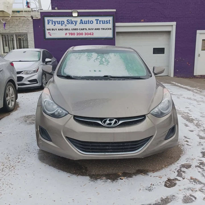 2012 Hyundai Elantra - Image 3 of 11