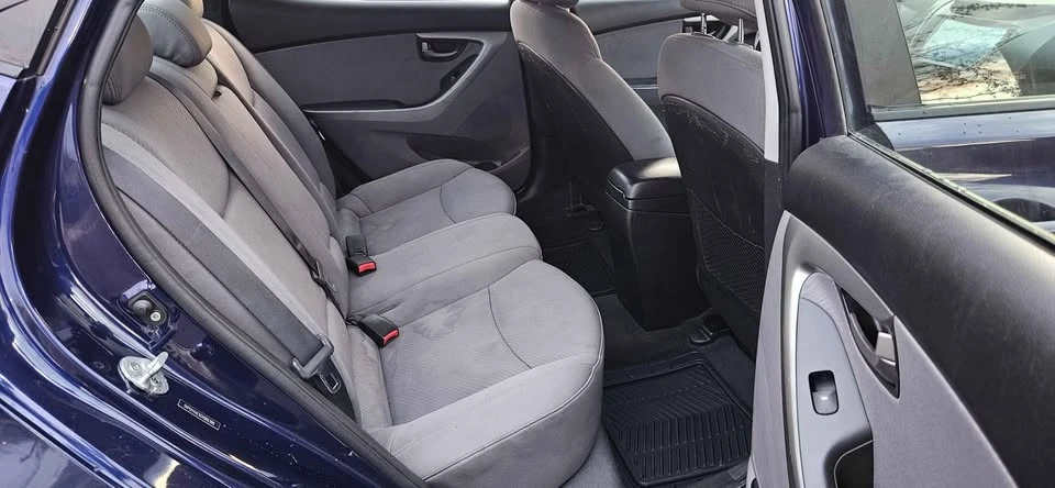 2012 Hyundai Elantra - Image 17 of 17