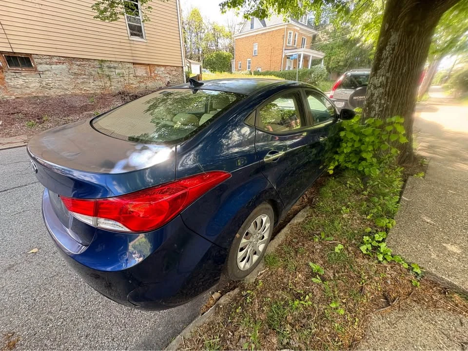 2012 Hyundai Elantra - Image 6 of 6