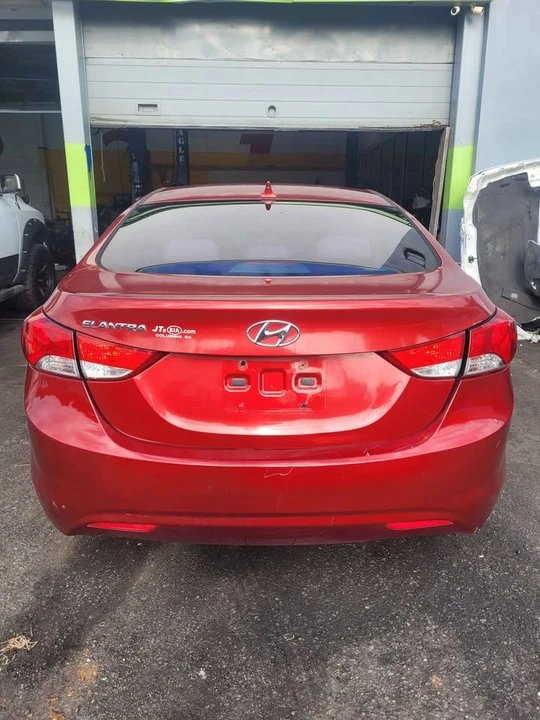 2012 Hyundai Elantra - Image 2 of 5