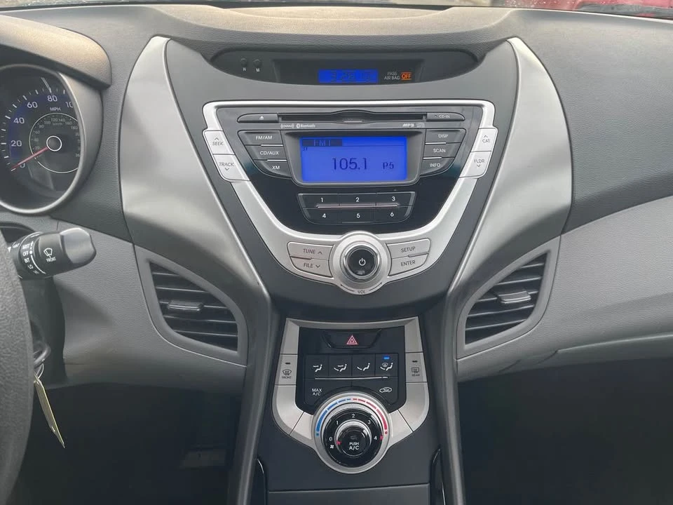 2012 Hyundai Elantra - Image 13 of 15