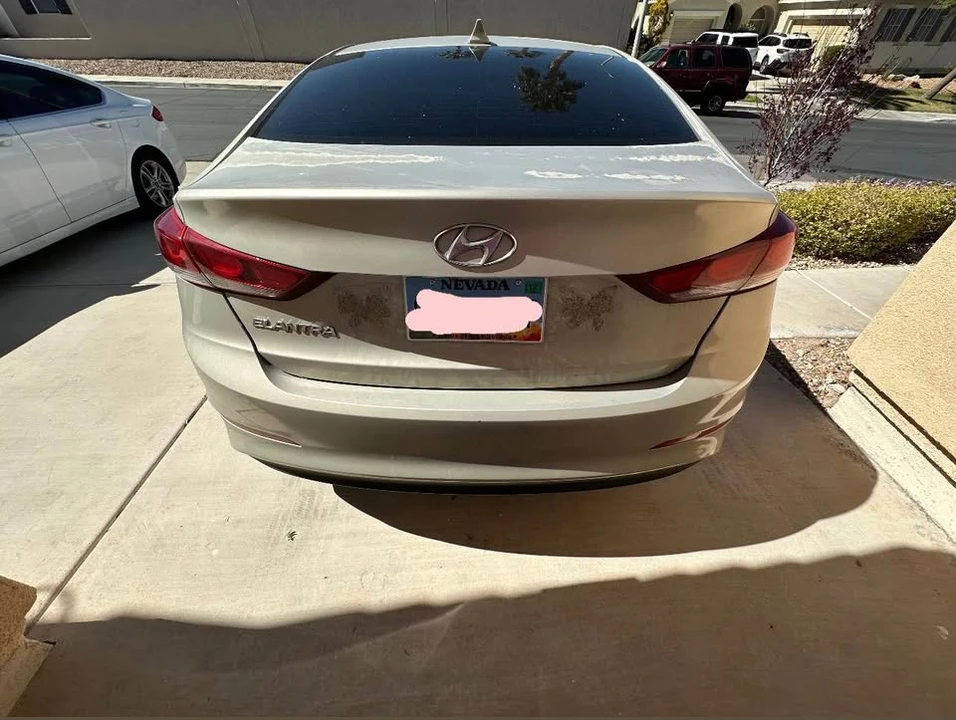 2012 Hyundai Elantra - Image 4 of 6
