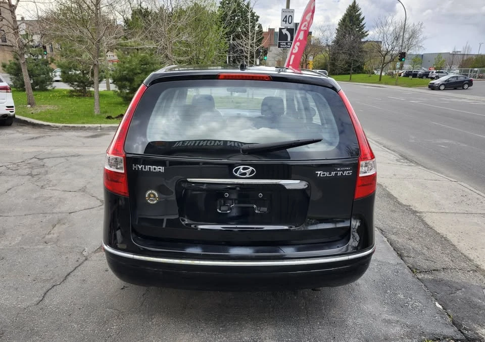 2012 Hyundai Elantra - Image 6 of 17