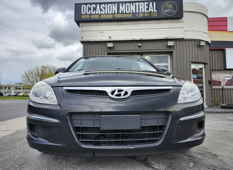 2012 Hyundai Elantra - Image 2 of 17
