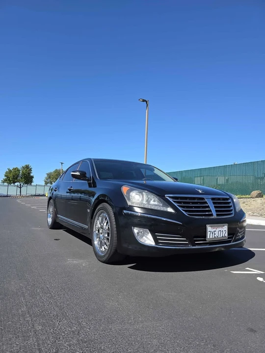 2012 Hyundai Equus - Image 4 of 17