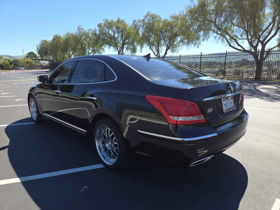 2012 Hyundai Equus - Image 2 of 17