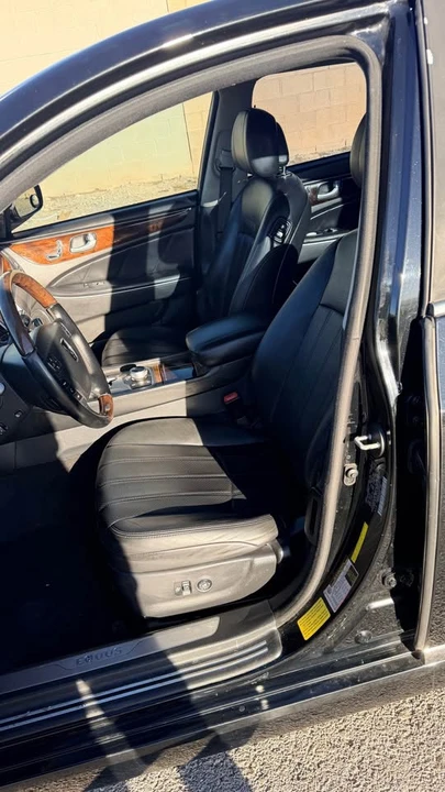 2012 Hyundai Equus - Image 11 of 13
