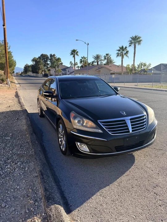 2012 Hyundai Equus - Image 2 of 13