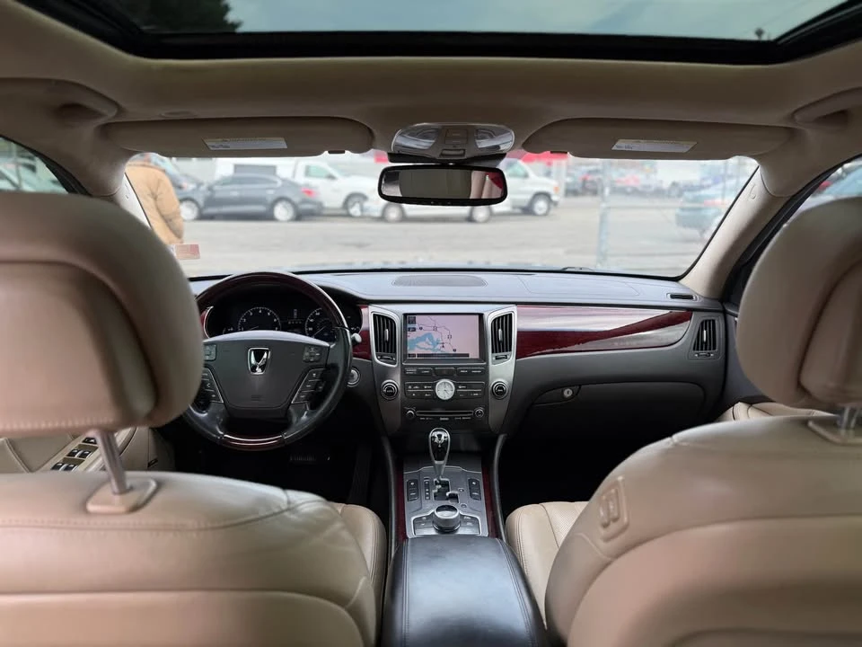 2012 Hyundai Equus - Image 14 of 19