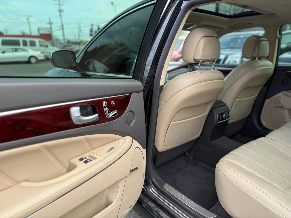 2012 Hyundai Equus - Image 12 of 19
