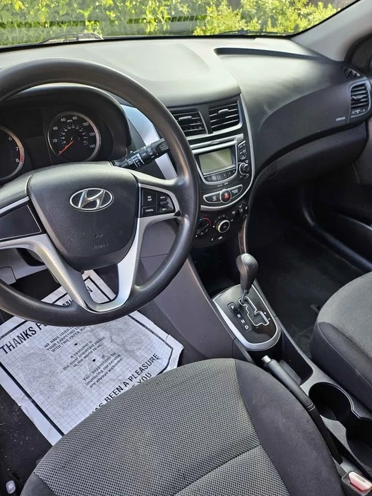 2012 Hyundai Accent - Image 6 of 7
