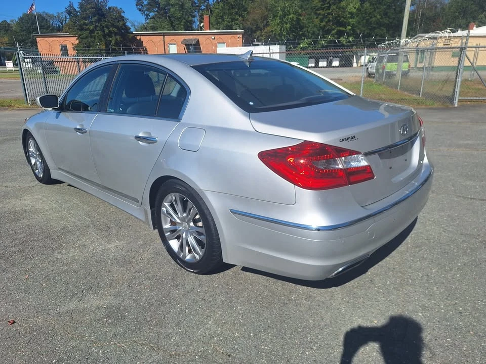 2012 Hyundai Genesis - Image 3 of 13