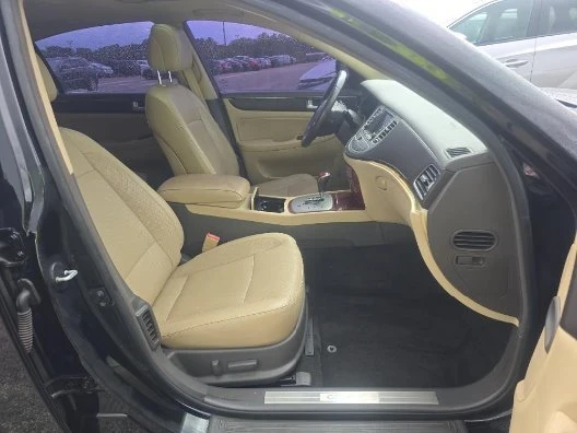 2012 Hyundai Genesis - Image 8 of 14