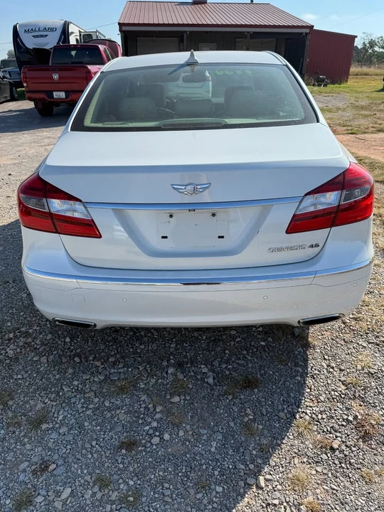 2012 Hyundai Genesis - Image 6 of 14