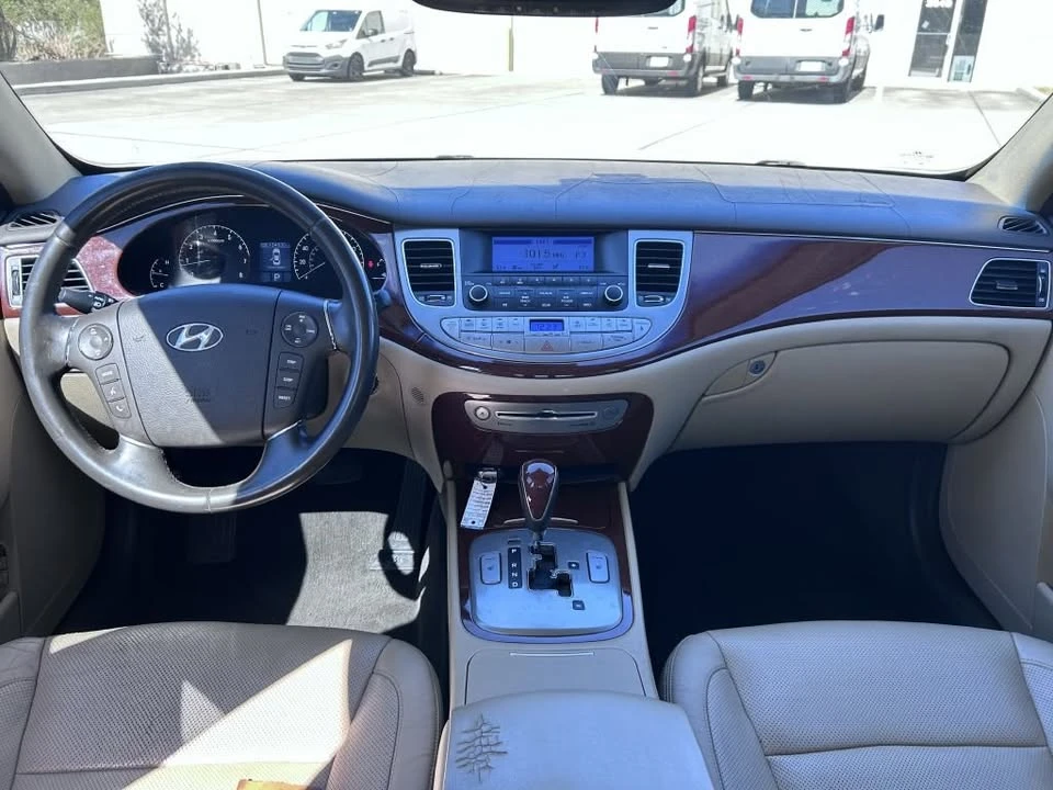 2012 Hyundai Genesis - Image 8 of 18
