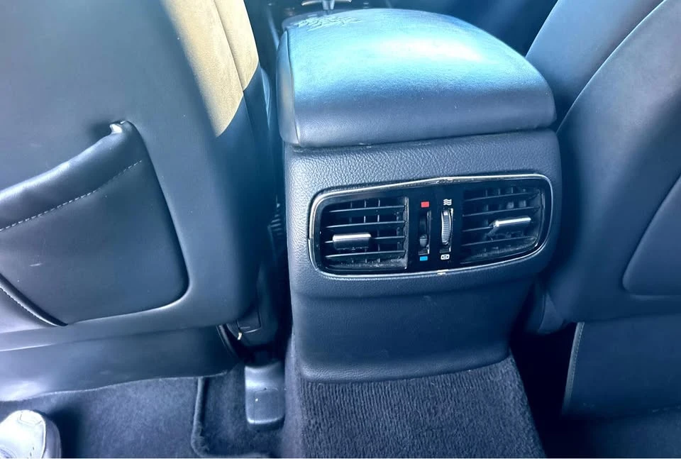 2012 Hyundai Genesis - Image 20 of 20
