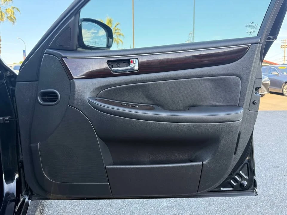 2012 Hyundai Genesis - Image 14 of 20