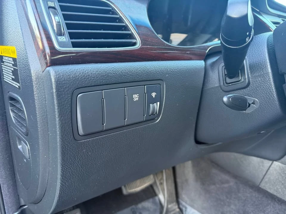 2012 Hyundai Genesis - Image 20 of 20