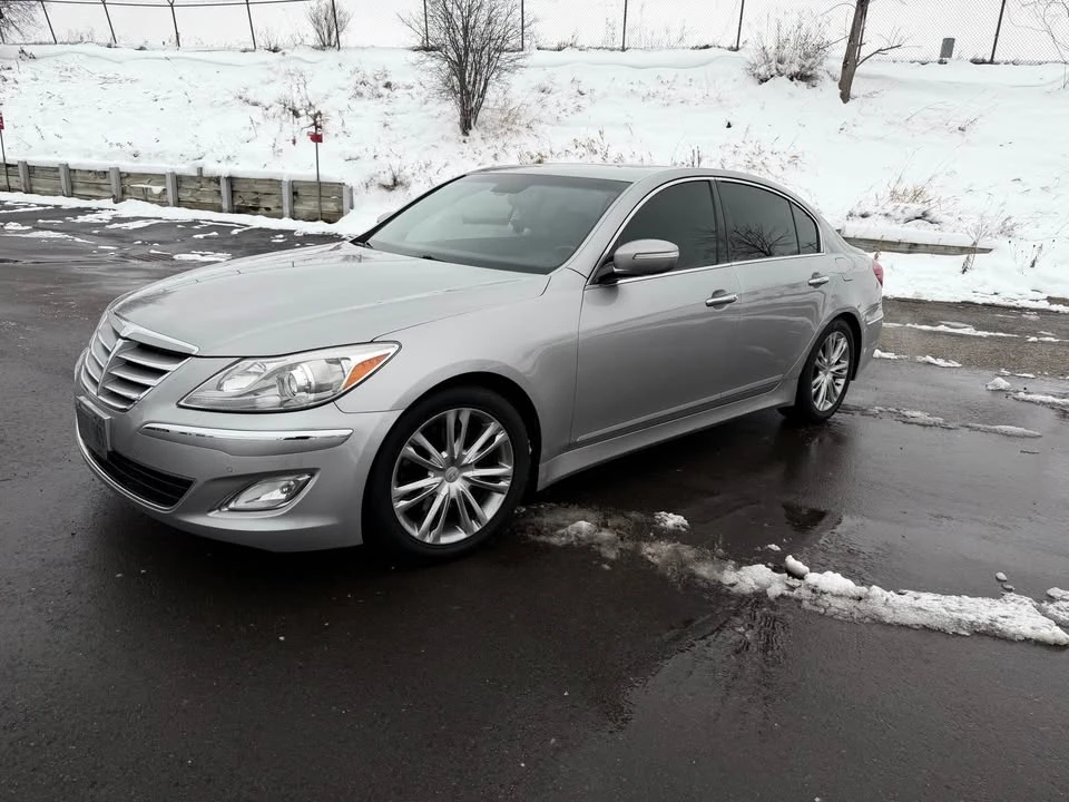 2012 Hyundai Genesis - Image 3 of 9