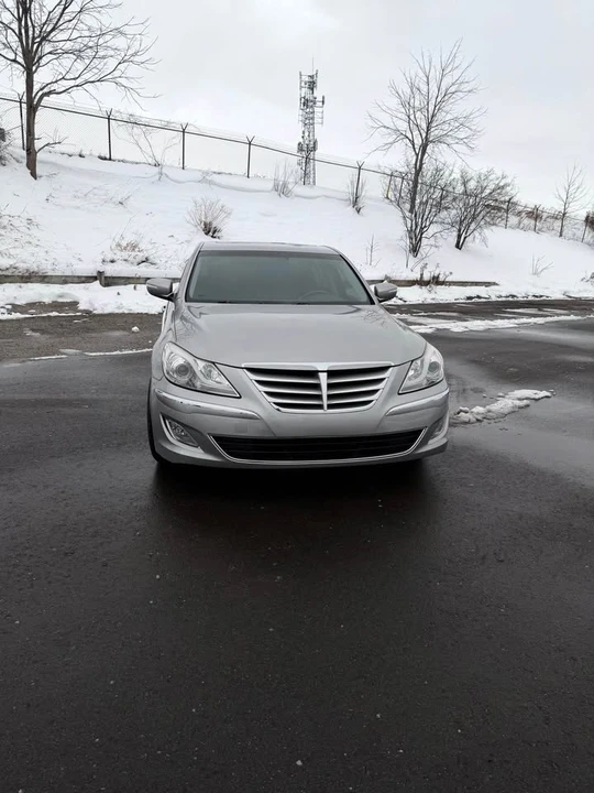 2012 Hyundai Genesis - Image 2 of 9