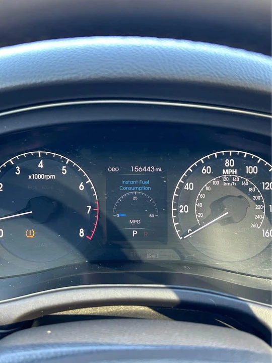 2012 Hyundai Genesis - Image 11 of 14