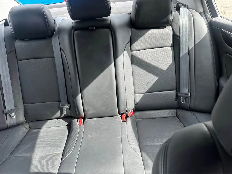 2012 Hyundai Genesis - Image 6 of 6