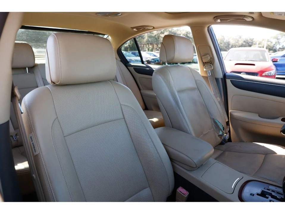 2012 Hyundai Genesis - Image 16 of 20