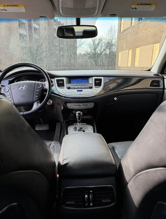 2012 Hyundai Genesis - Image 2 of 9