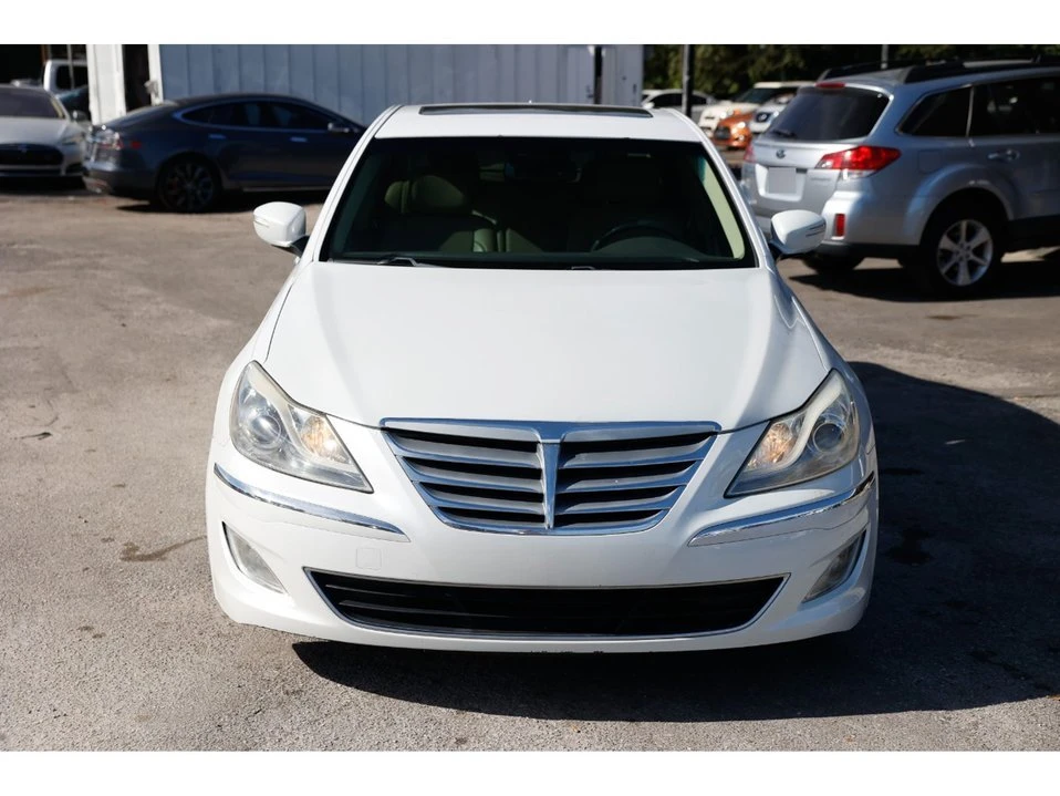 2012 Hyundai Genesis - Image 19 of 20