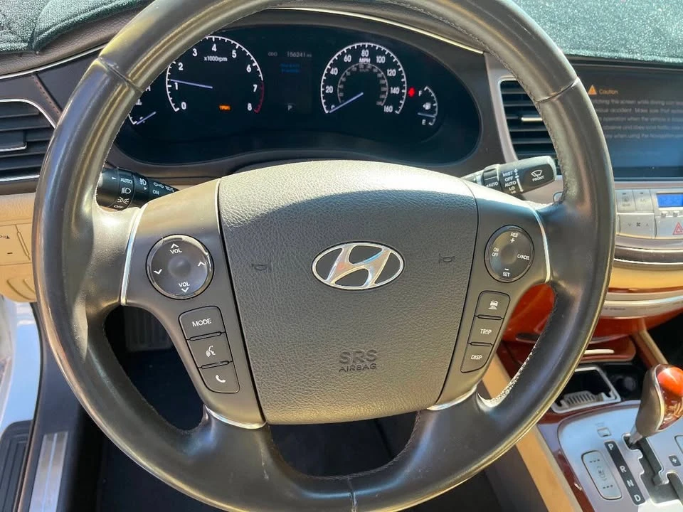 2012 Hyundai Genesis - Image 13 of 20