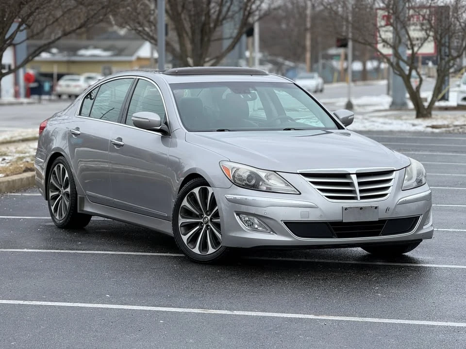 2012 Hyundai Genesis - Image 3 of 17